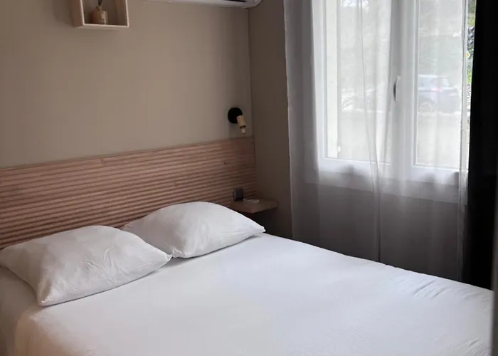 La Maison Des Roses 2 Avignon Апартаменты Вильнёв-ле-Авиньон
